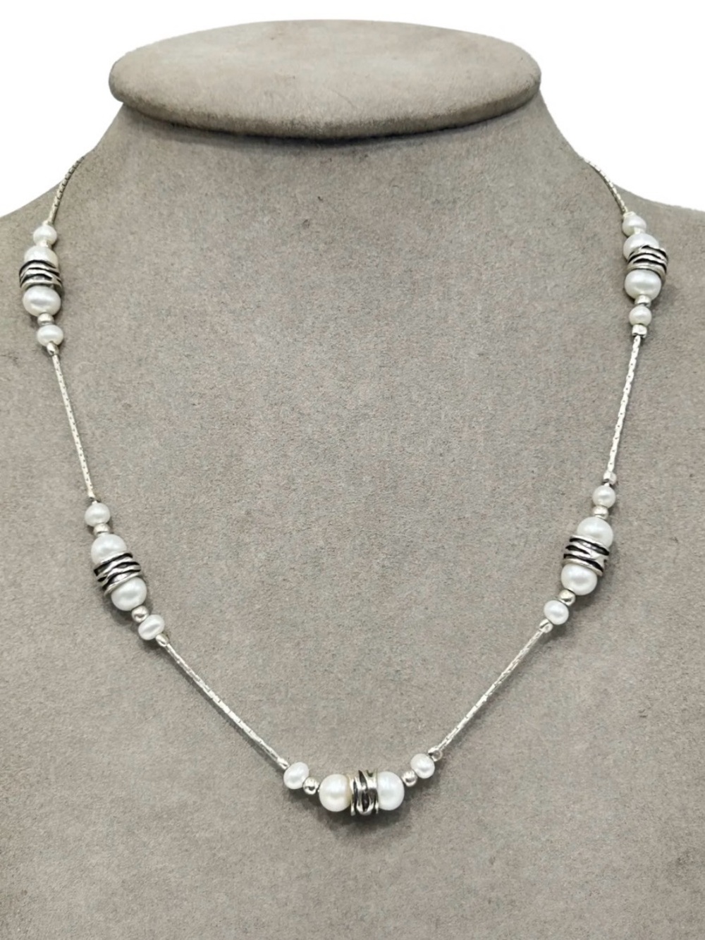 Or Paz Sterling Silver Necklace with White Pearls
